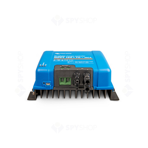 Controler pentru incarcare acumulatori sisteme fotovoltaice MPPT Victron BlueSolar SCC010070300, 12/24/48 V, 70 A, conectori MC4