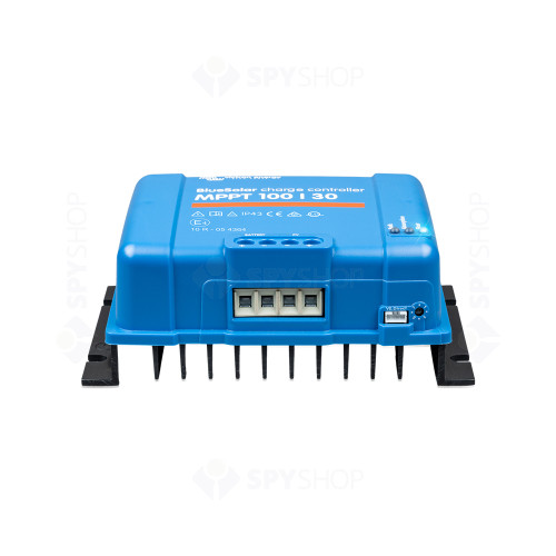 Controler pentru incarcare acumulatori sisteme fotovoltaice MPPT Victron BlueSolar SCC020030200, 12/24 V, 30 A